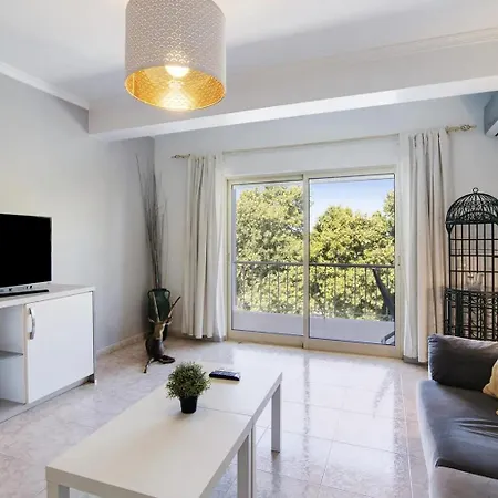 Golden Rana Апартаменти *